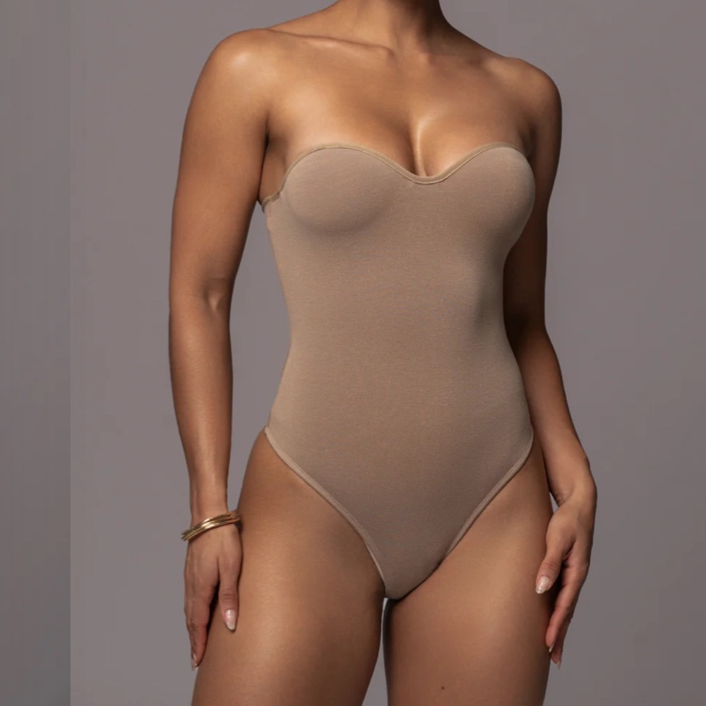 Jluxlabel sascha strapless body suit size large